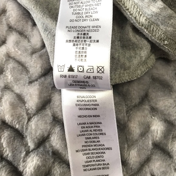 Levi’s Strauss Tee Shirt, Size 5-6 yrs - Picture 7 of 7